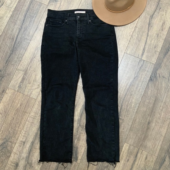 Levi’s 314 Straight Leg Raw Hem Jeans - Picture 1 of 6
